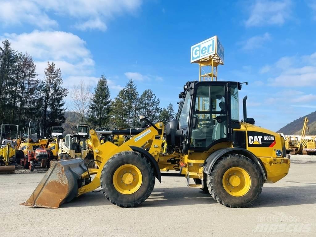 CAT 908M Carregadeiras de rodas