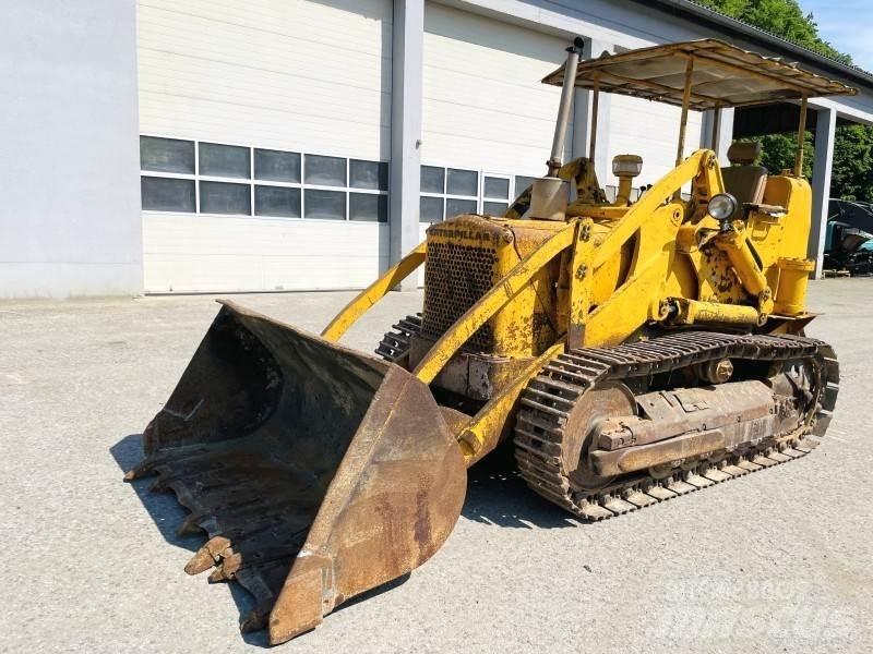 CAT 933F Carregadoras de lagartas