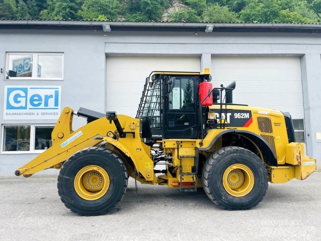 CAT 962M Carregadeiras de rodas