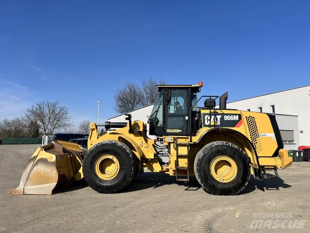 CAT 966 M Carregadeiras de rodas