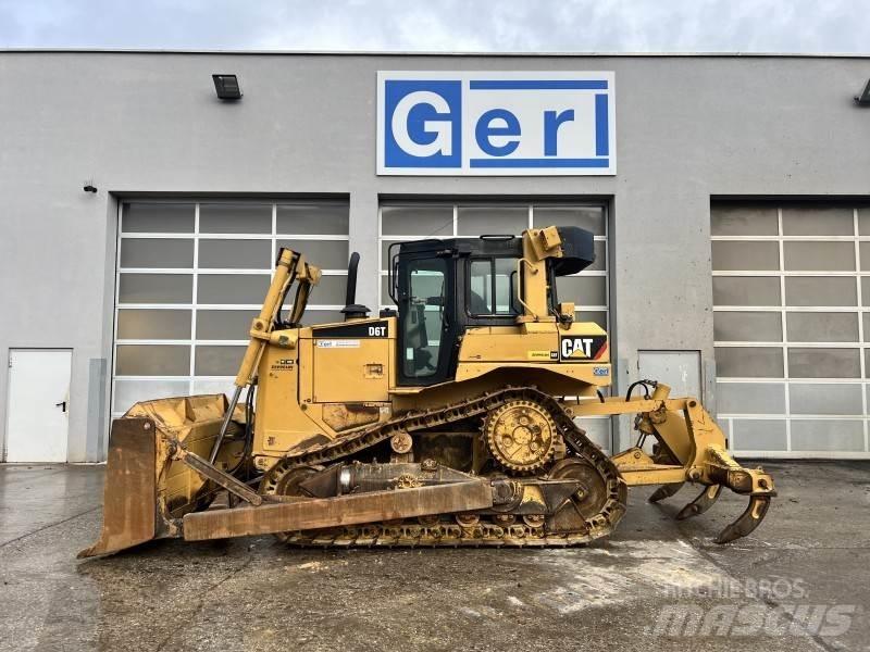 CAT D 6 T Dozers - Tratores rastos