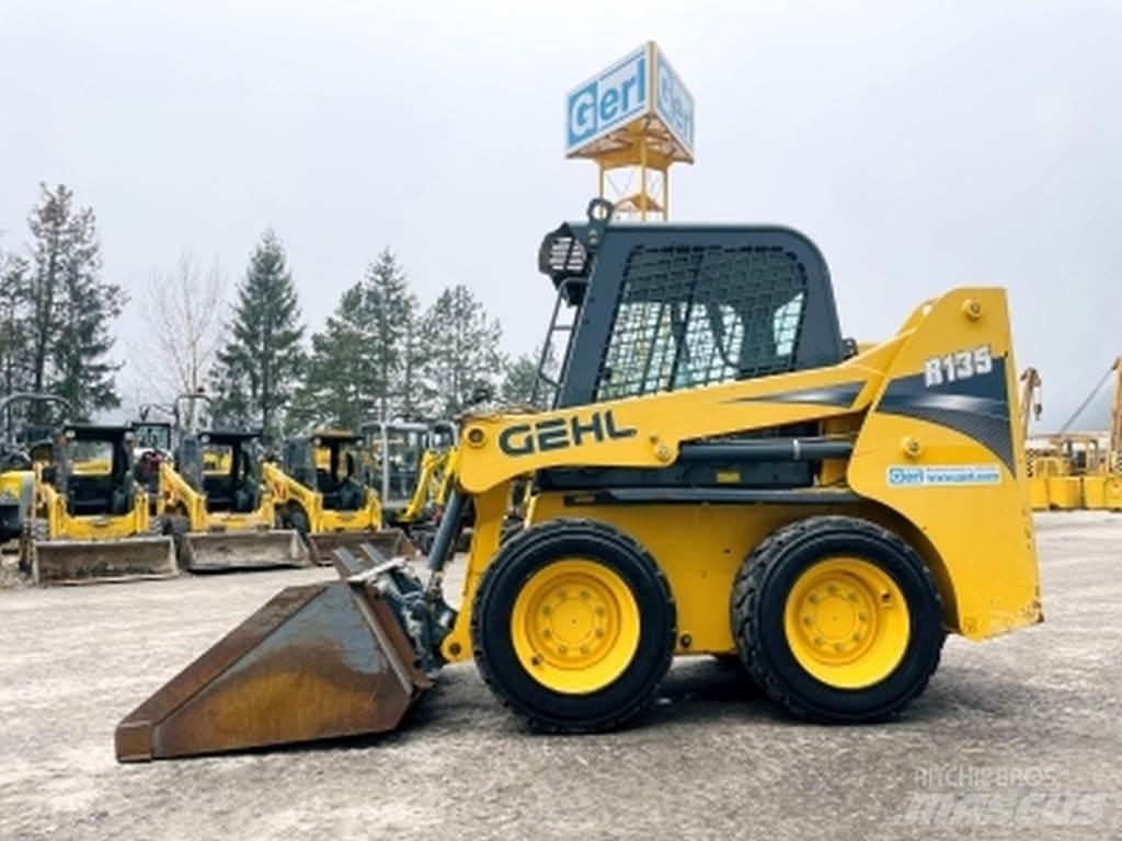Gehl R135 Minicarregadeiras