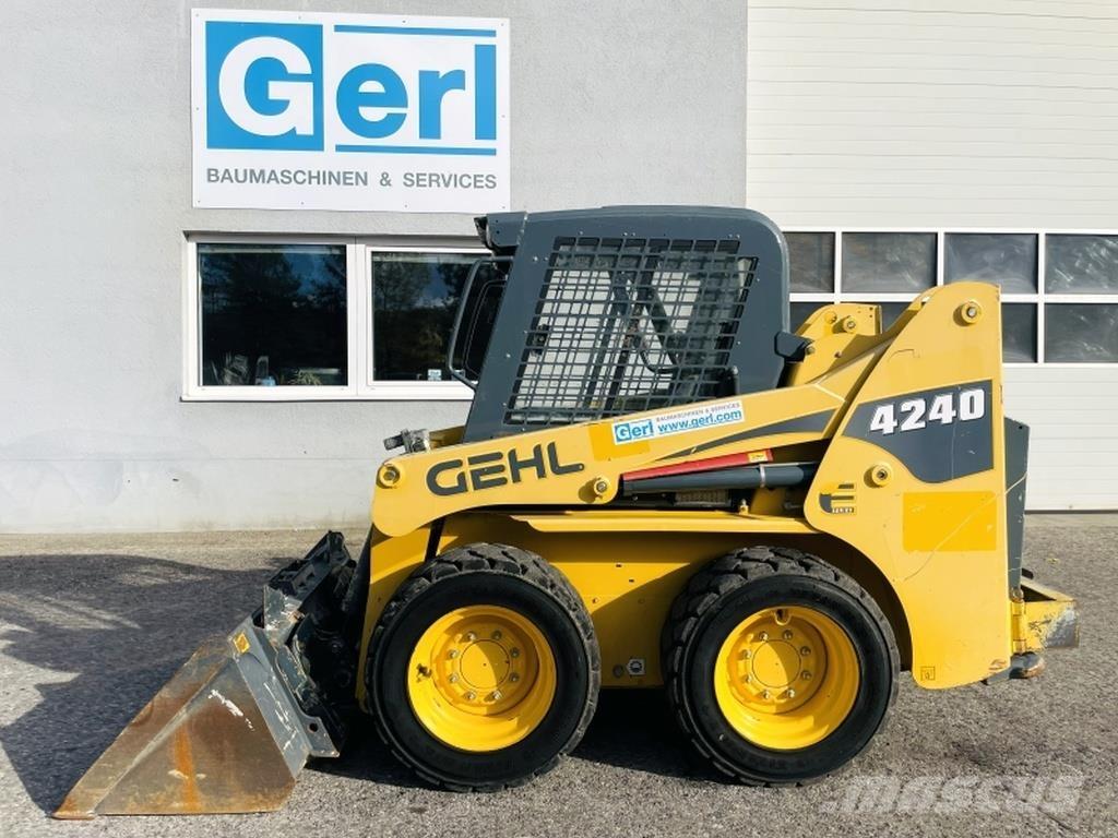 Gehl SL4240 Minicarregadeiras