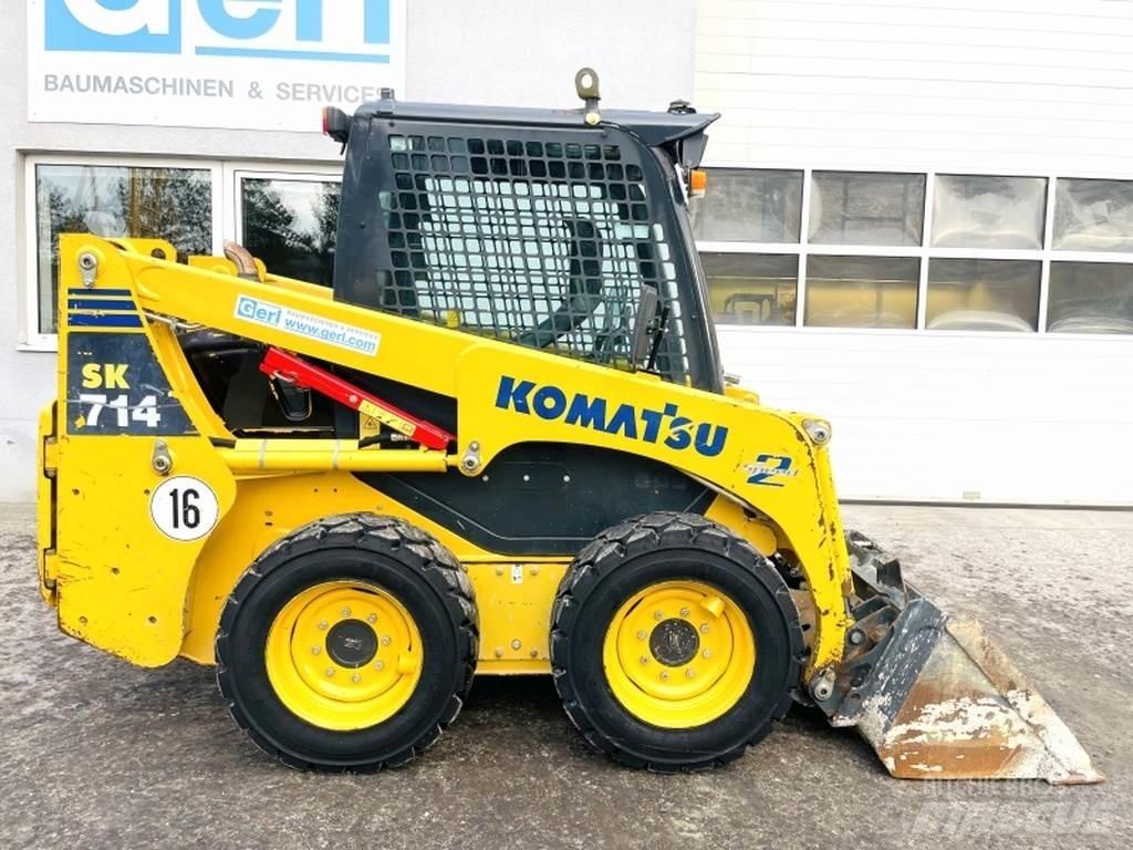 Komatsu SK714 Minicarregadeiras