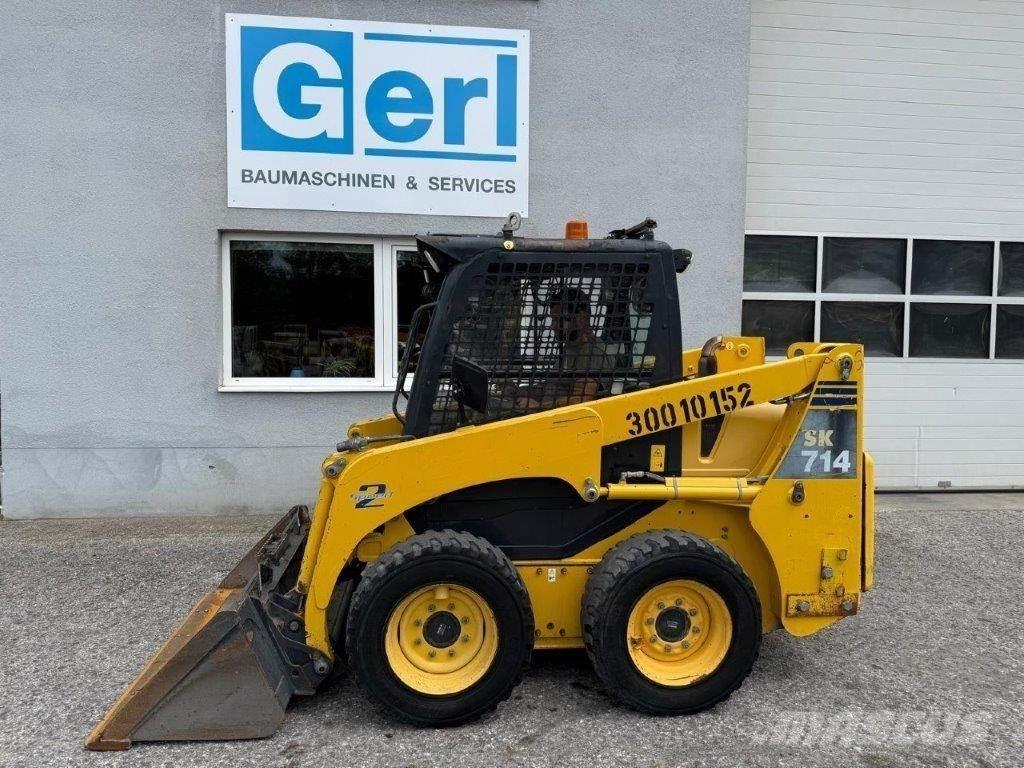 Komatsu SK714-5 Minicarregadeiras