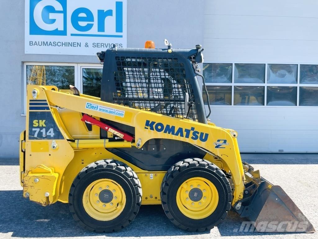 Komatsu SK714-5 Minicarregadeiras