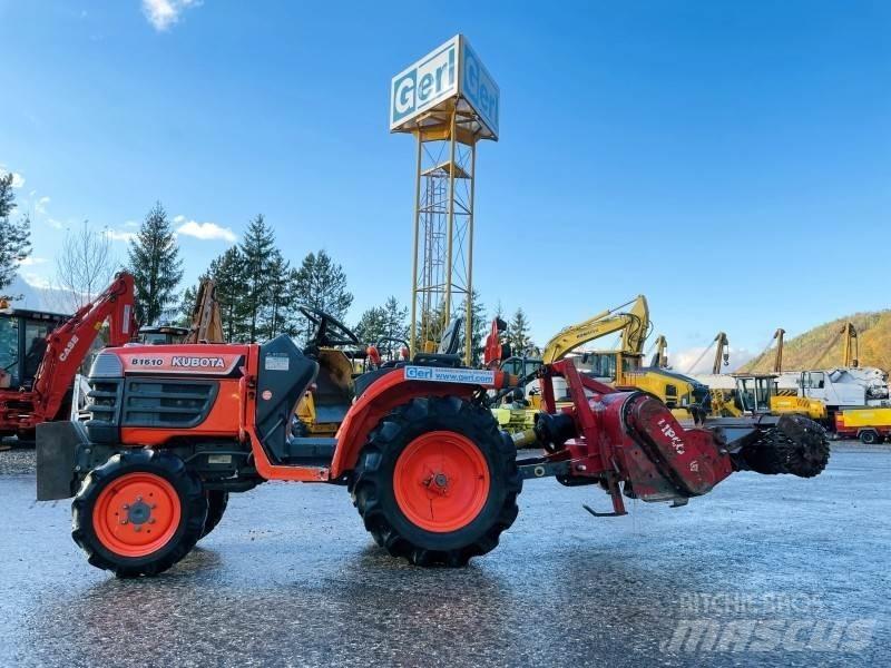 Kubota B1610D Retroescavadeiras