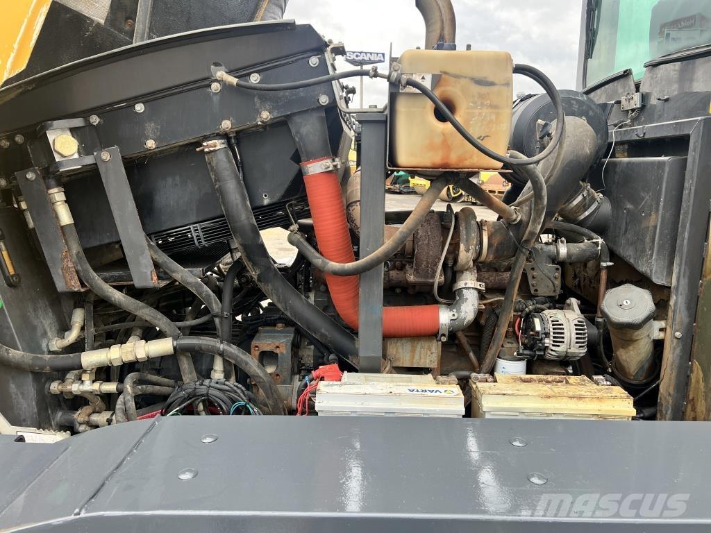 New Holland F 106.6 A Motoniveladoras