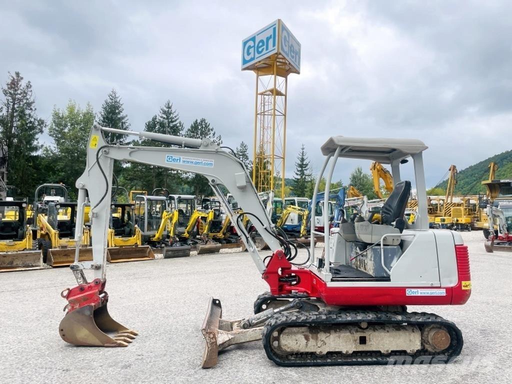 Takeuchi TB135 Miniescavadeiras