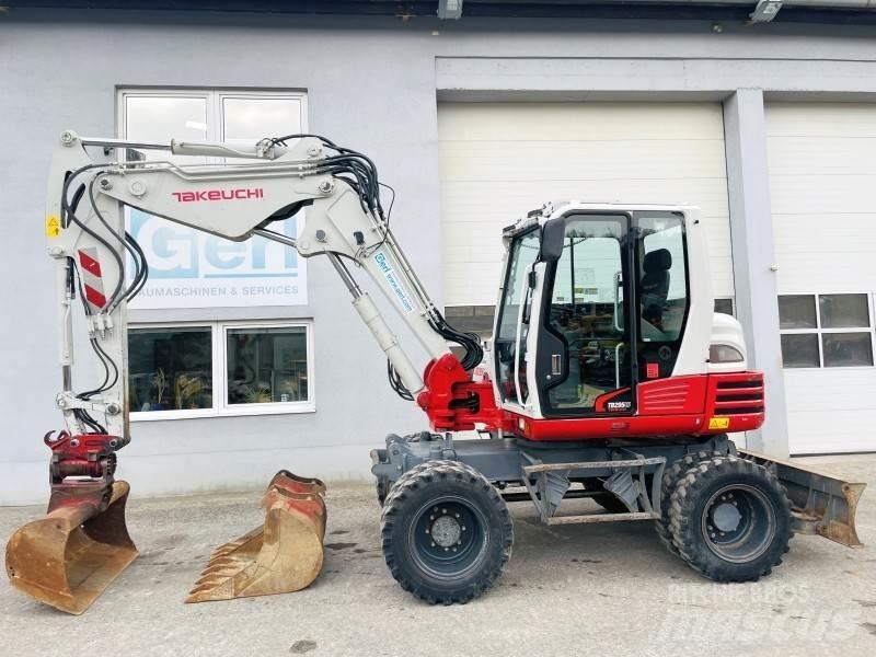 Takeuchi TB295W Escavadoras de rodas