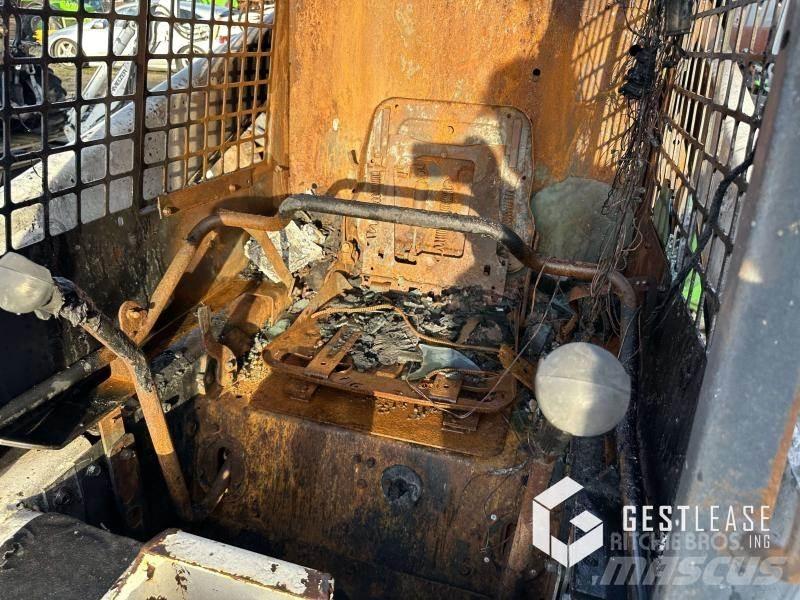 Bobcat 853 Mini carregadoras