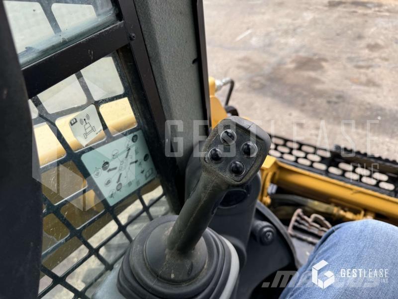 CAT 236D Mini carregadoras