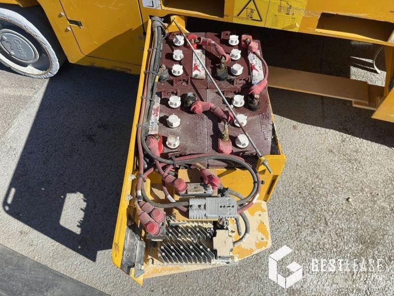 Genie GS-2646 Elevadores braços articulados