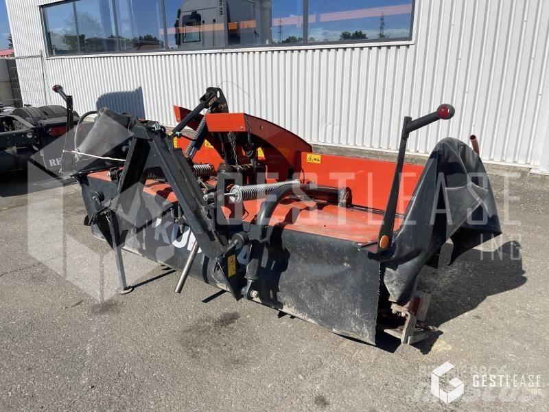 Kubota DM4032 Gadanheiras