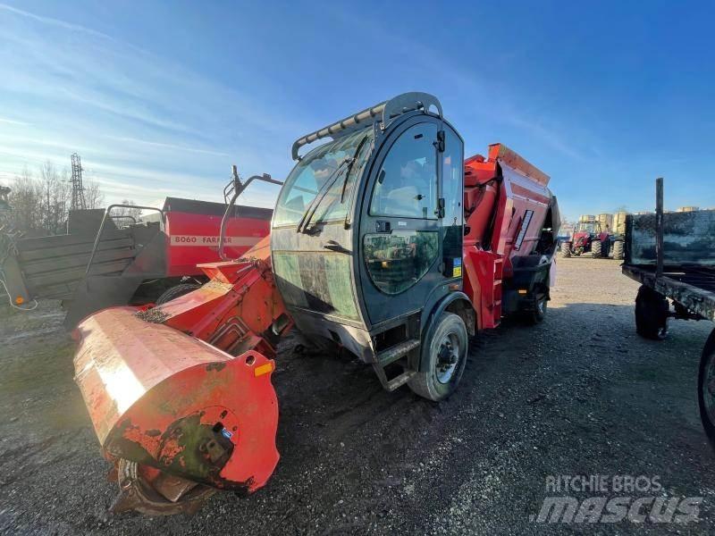 Kuhn SP 14 Alimentadores de misturadoras