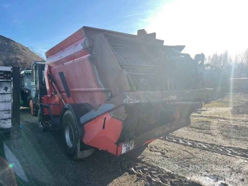 Kuhn SP 14 Alimentadores de misturadoras