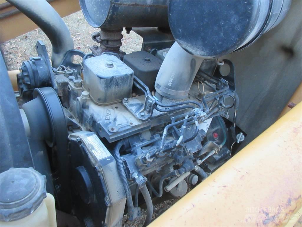 CASE 580L Carregadeiras de rodas