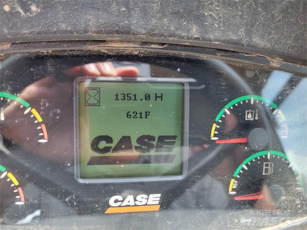 CASE 621F Carregadeiras de rodas