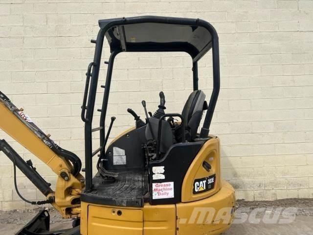 CAT 303E CR Miniescavadeiras