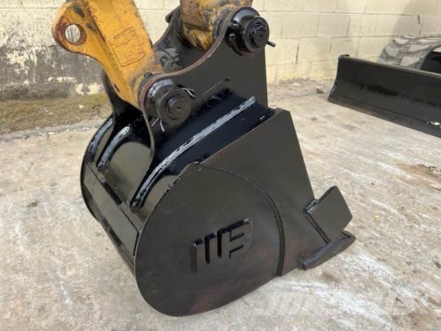 CAT 304E2 CR Miniescavadeiras