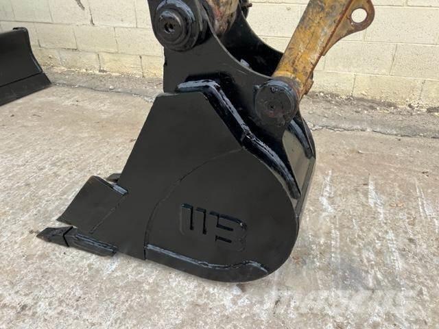 CAT 305.5E2 Miniescavadeiras