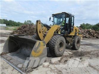 CAT 938M Carregadeiras de rodas