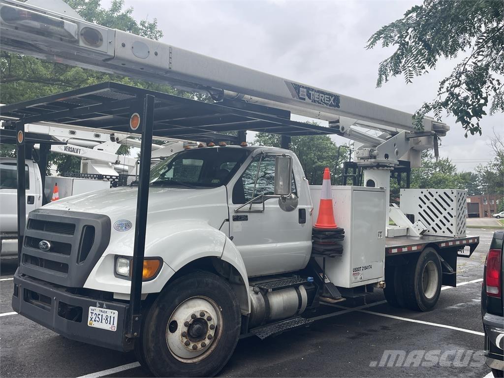 Ford F750 Outros Camiões
