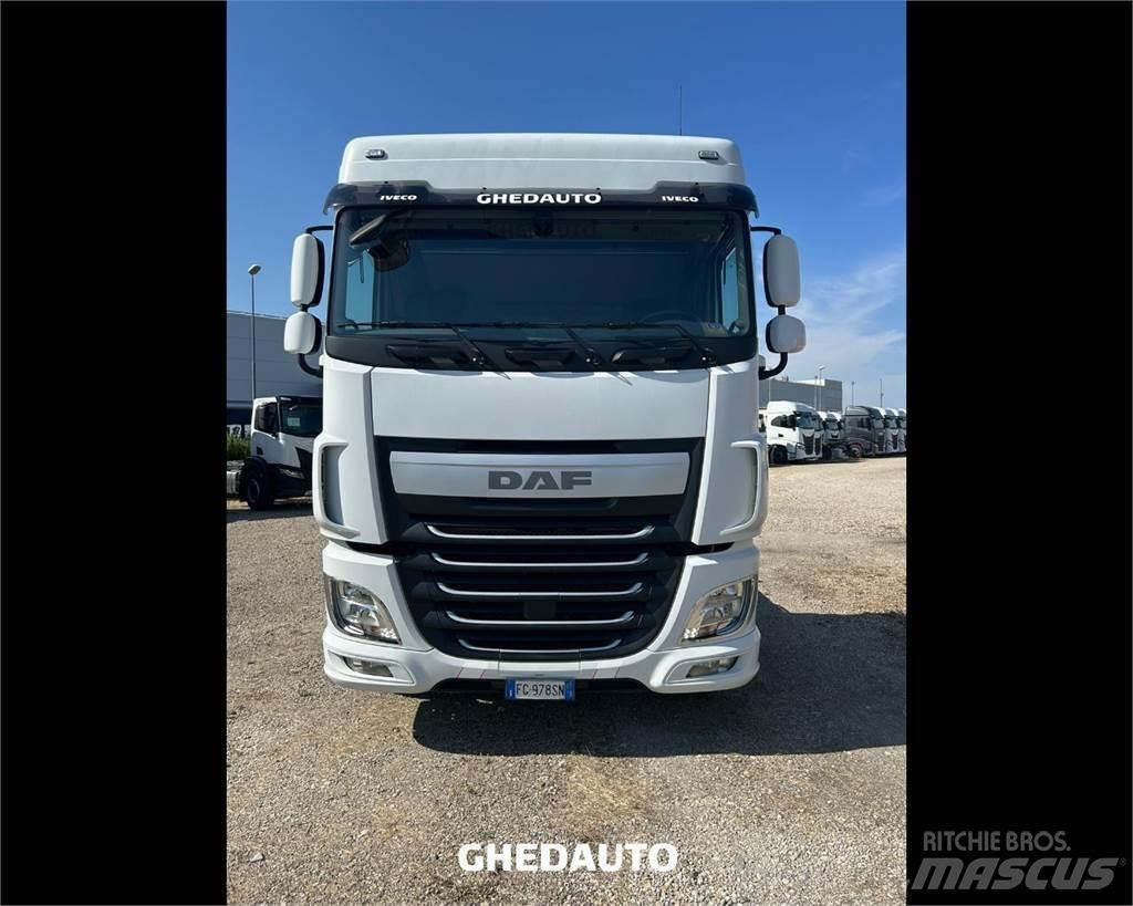 DAF DAF Caminhões de caixa fechada