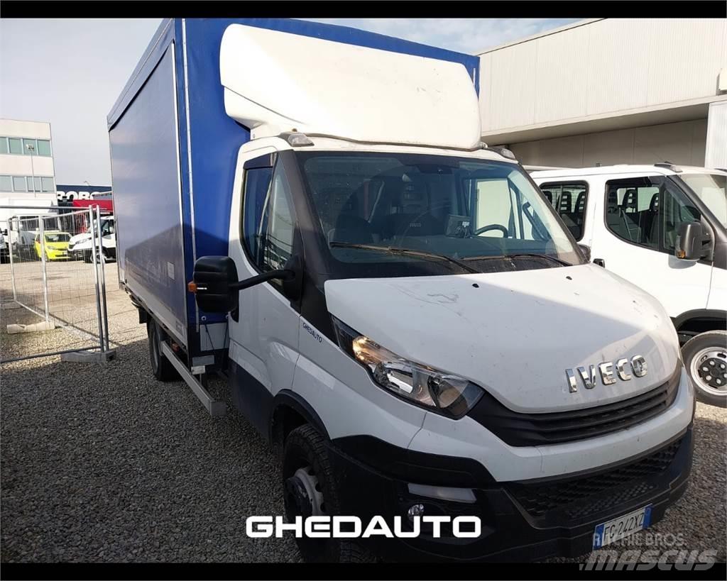 Iveco 65C15 Caminhões de caixa fechada