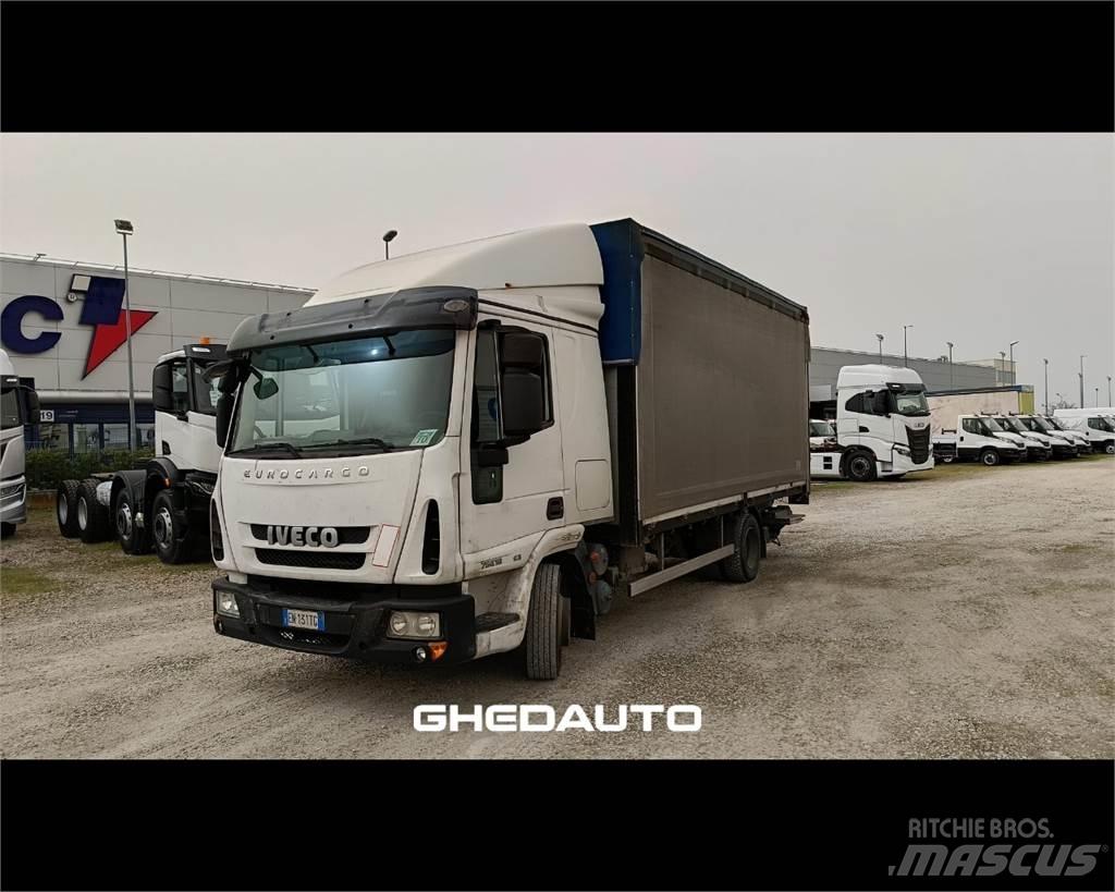 Iveco 70C17 Caminhões de caixa fechada
