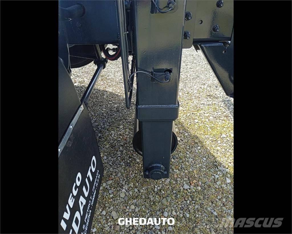 Iveco AS260S48Y/PS Caminhões de caixa fechada