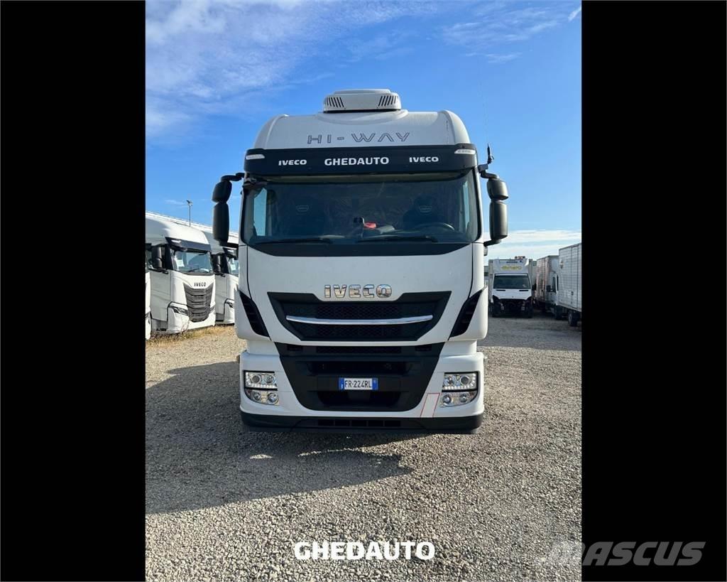 Iveco AS440ST/P Caminhões de caixa fechada