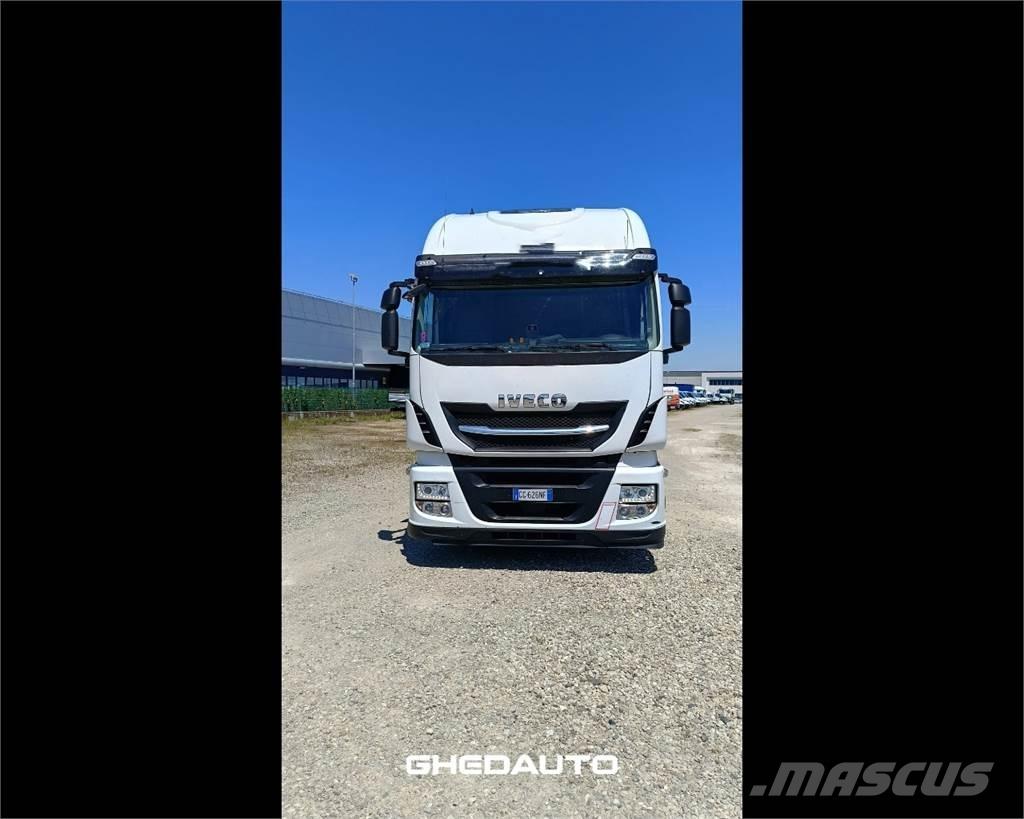 Iveco AS440ST/P Caminhões de caixa fechada