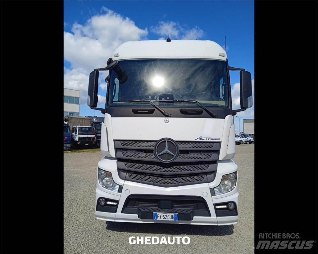 Mercedes-Benz ACTROS Caminhões de caixa fechada