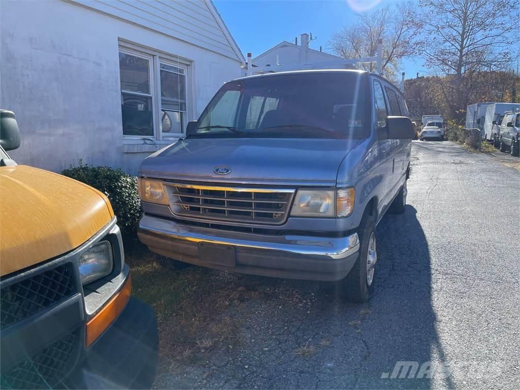 Ford E-250 Carrinhas de caixa fechada