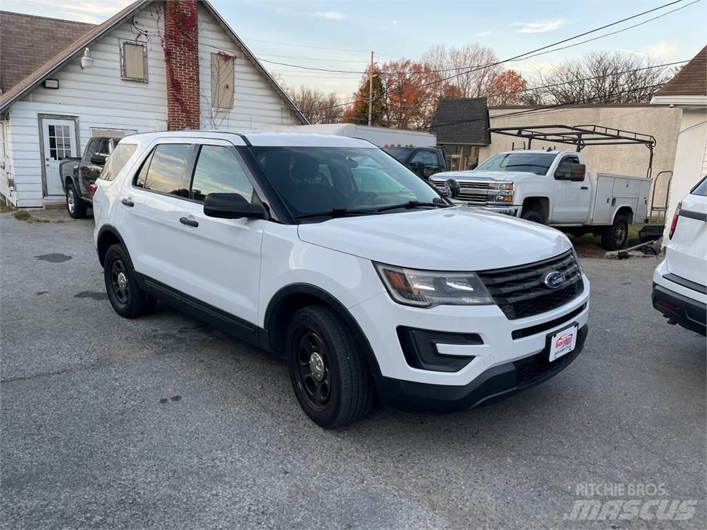 Ford Explorer Automóvel