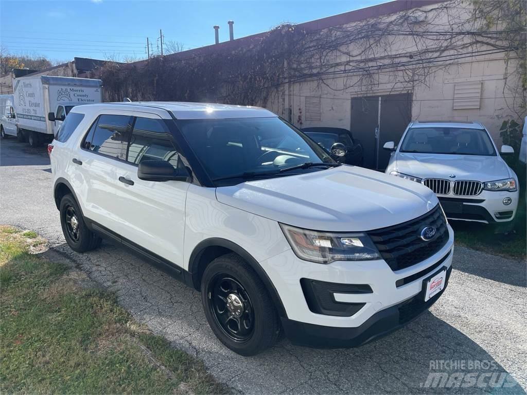 Ford Explorer Automóvel