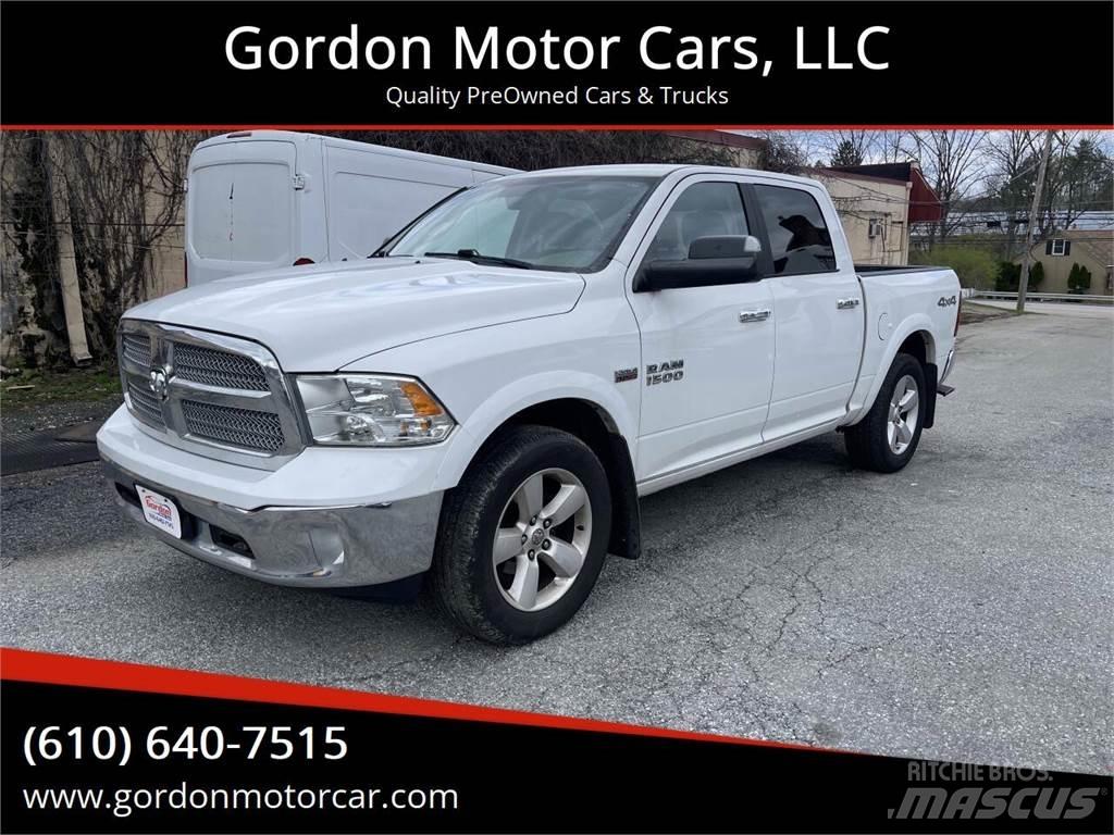 RAM 1500 Pick up de caixa aberta