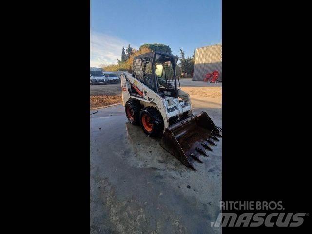 Bobcat S130 Movimentação cargas - Outros
