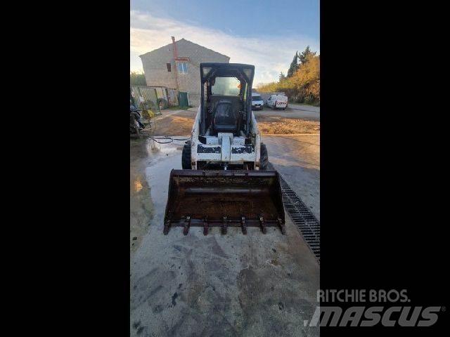 Bobcat S130 Movimentação cargas - Outros
