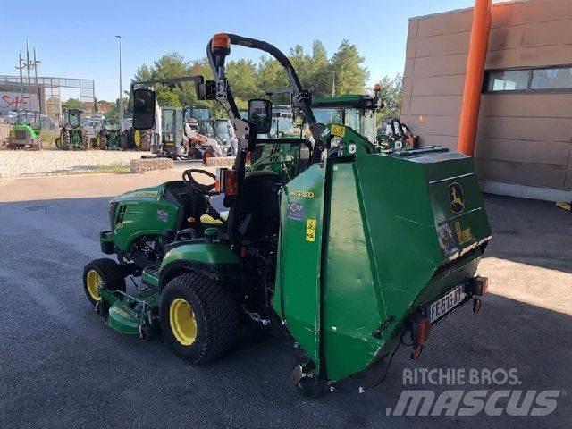 John Deere 1026R Espaços verdes - Outros

