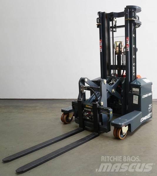 Combilift WR4 Empilhadores de 4 vias