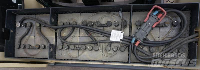 Hubtex S40E Carregadores laterais