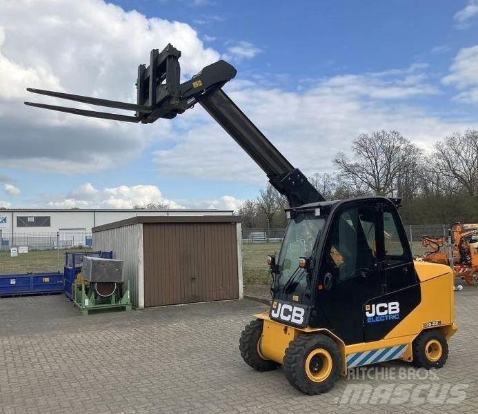 JCB TLT35-22E Manipulador telescópico