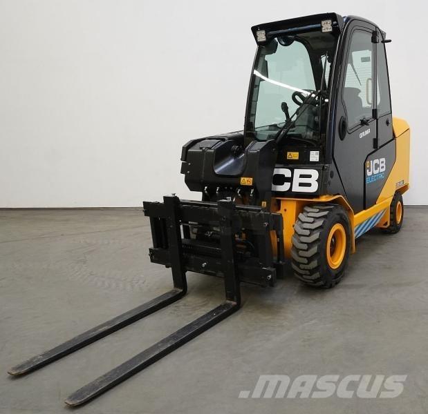 JCB TLT35-22E Manipulador telescópico