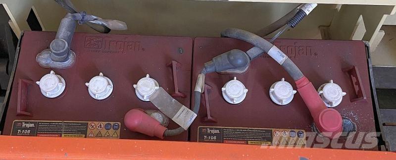 JLG 2030ES Elevadores braços articulados