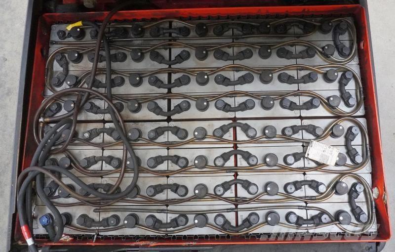 Linde E 30 387 Empilhadores eléctricos