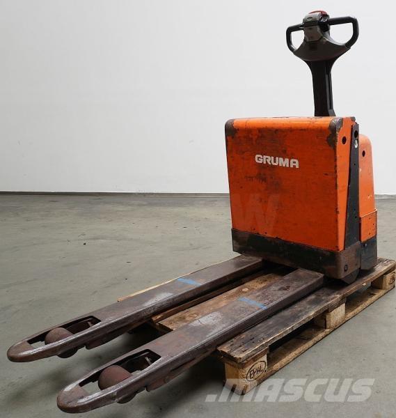 Toyota 7PM18 Porta palettes