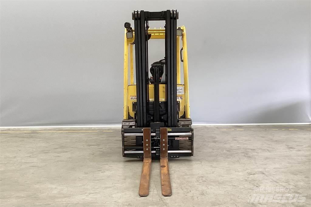 Hyster J2.5XN Empilhadores eléctricos