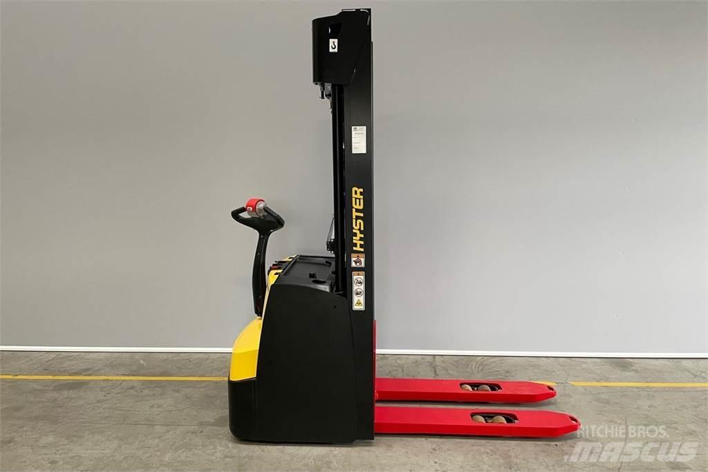 Hyster S1.6 Empilhador para operador externo